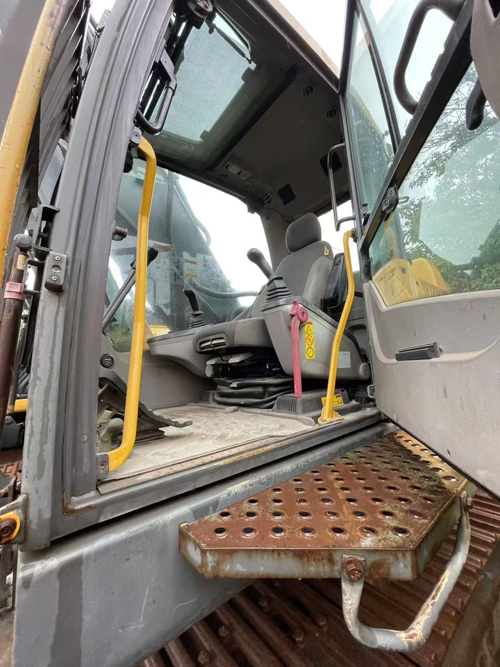 Volvo EC380DL - Crawler excavator: picture 2 Volvo EC380DL - Crawler excavator: picture 2