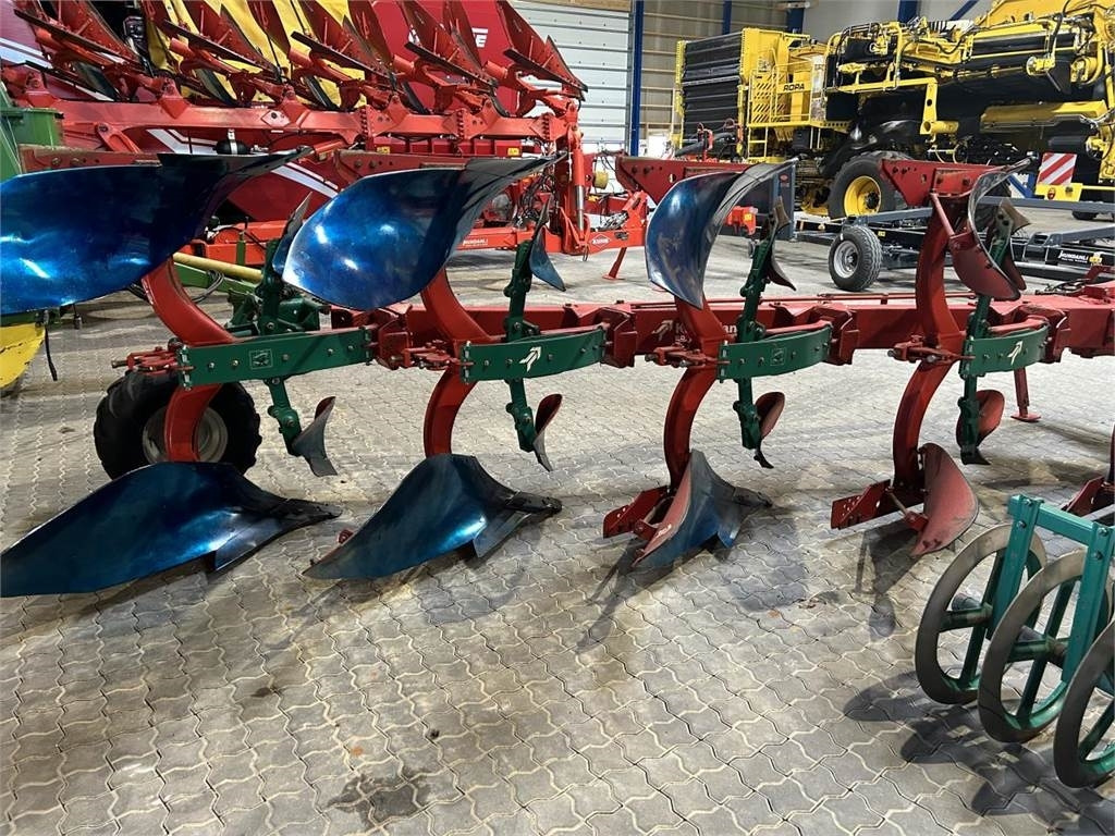 Kverneland ED 100-300-28 MED IP - Plow: picture 5 Kverneland ED 100-300-28 MED IP - Plow: picture 5