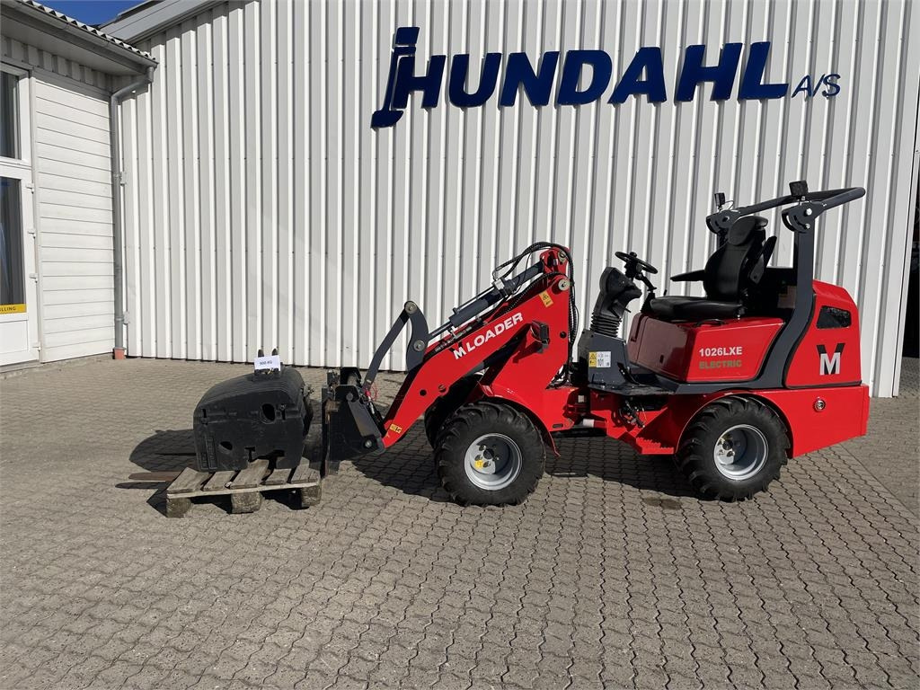VM Loader 1026 LXE ELECTRIC - Compact loader: picture 1 VM Loader 1026 LXE ELECTRIC - Compact loader: picture 1