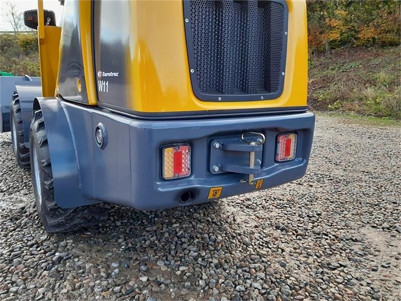 Eurotrac W11 - Compact loader: picture 4 Eurotrac W11 - Compact loader: picture 4