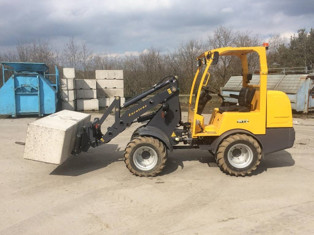 Eurotrac W12 - Compact loader: picture 5 Eurotrac W12 - Compact loader: picture 5