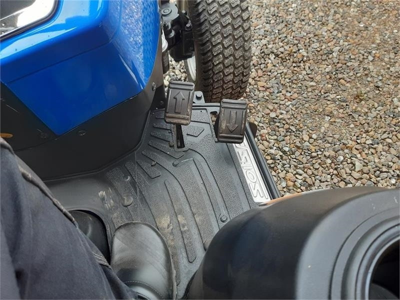 Municipal tractor Solis 26 hst: picture 12