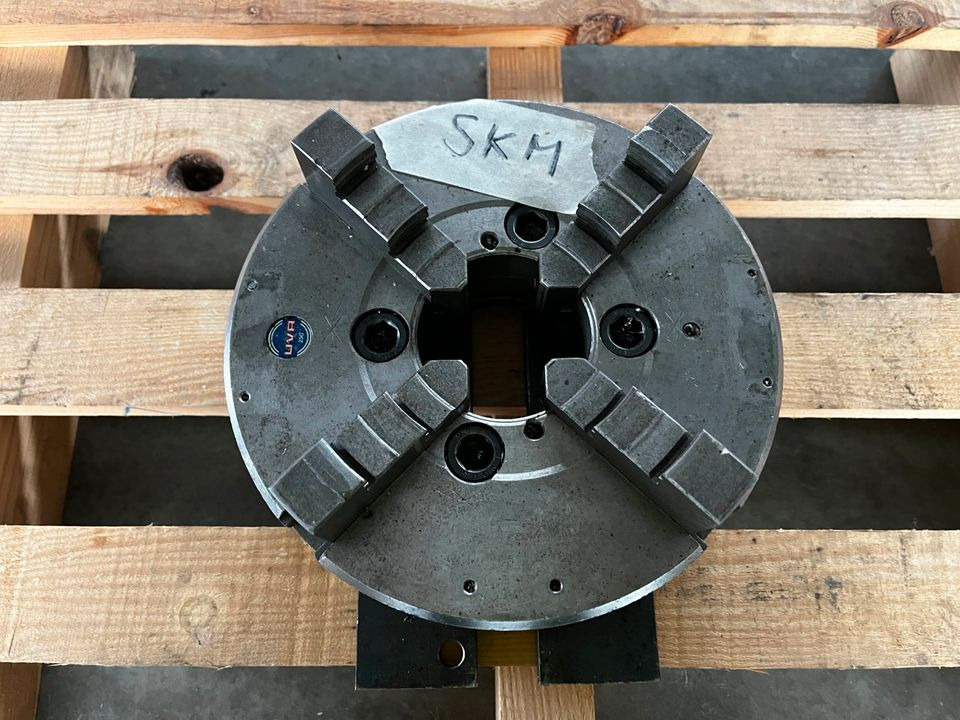 Drehfutter Vierbackenfutter Drehmaschinenfutter d= 250mm - Metalworking machinery: picture 3 Drehfutter Vierbackenfutter Drehmaschinenfutter d= 250mm - Metalworking machinery: picture 3