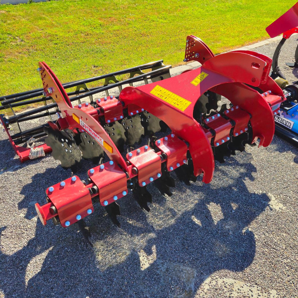Brona talerzowa Strumyk Tiger II JUNIOR 250 - Disc harrow: picture 2 Brona talerzowa Strumyk Tiger II JUNIOR 250 - Disc harrow: picture 2