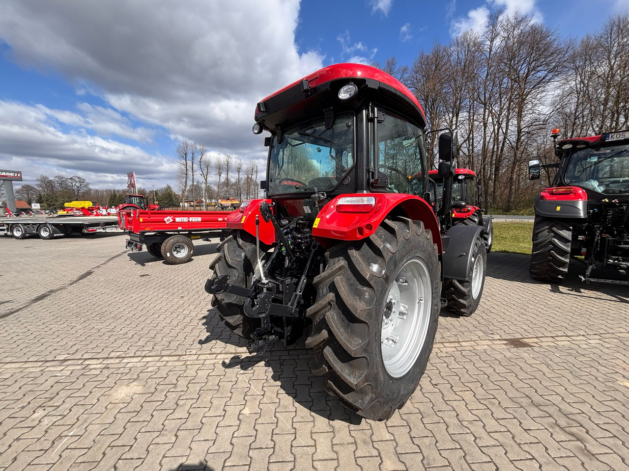 CASE Farmall A90 - Farm tractor: picture 3 CASE Farmall A90 - Farm tractor: picture 3