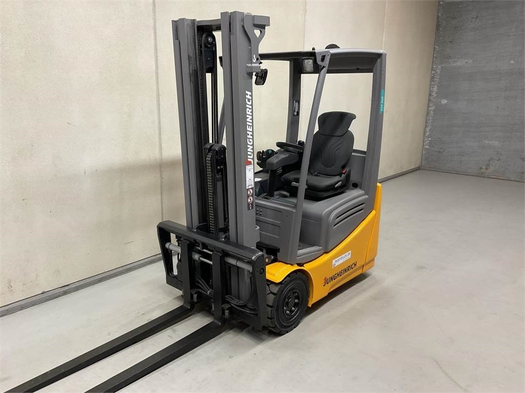 Jungheinrich EFG 213 - Electric forklift: picture 4 Jungheinrich EFG 213 - Electric forklift: picture 4