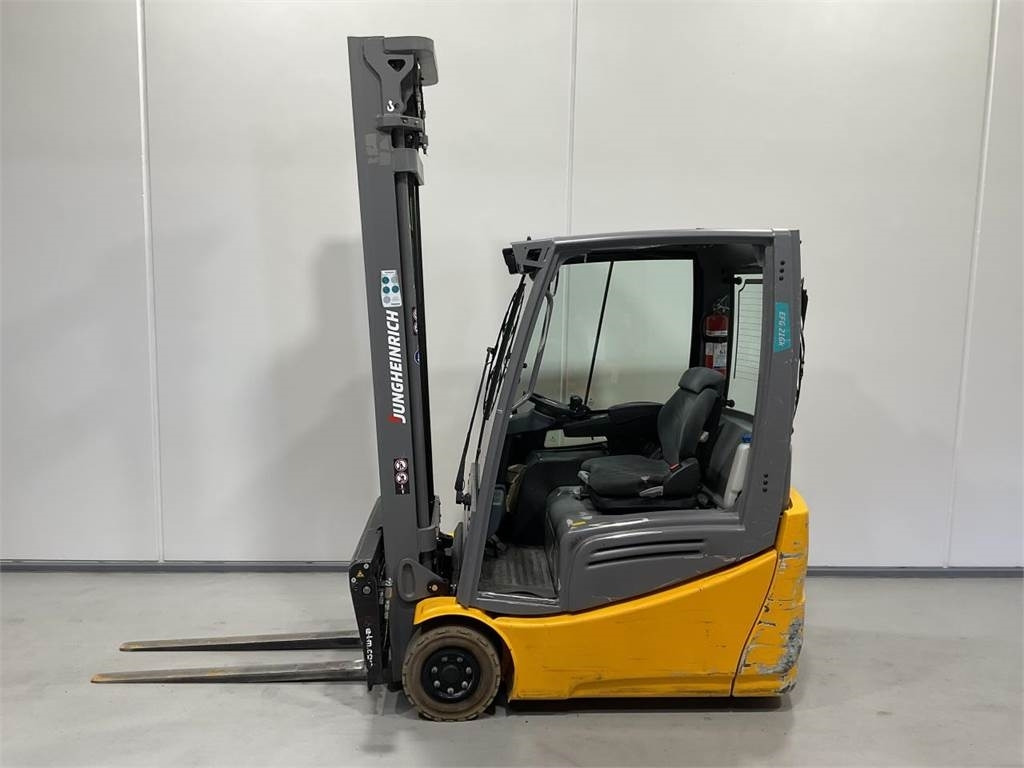Jungheinrich EFG 216K - Electric forklift: picture 3 Jungheinrich EFG 216K - Electric forklift: picture 3