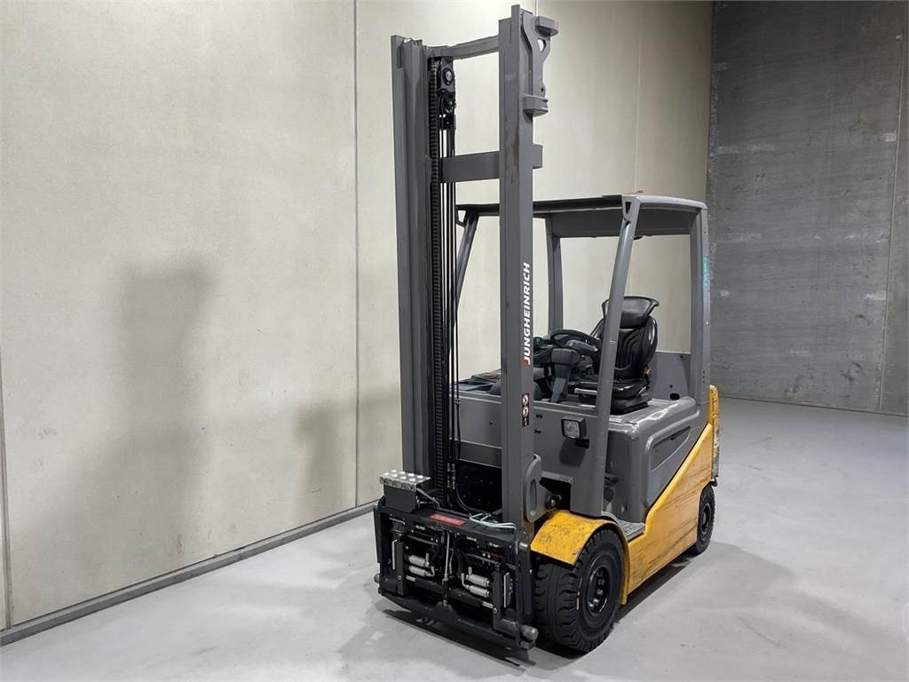 Jungheinrich EFG 425 K - Electric forklift: picture 4 Jungheinrich EFG 425 K - Electric forklift: picture 4