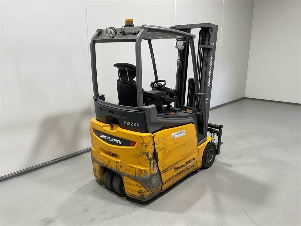 Jungheinrich EFG216K - Electric forklift: picture 2 Jungheinrich EFG216K - Electric forklift: picture 2