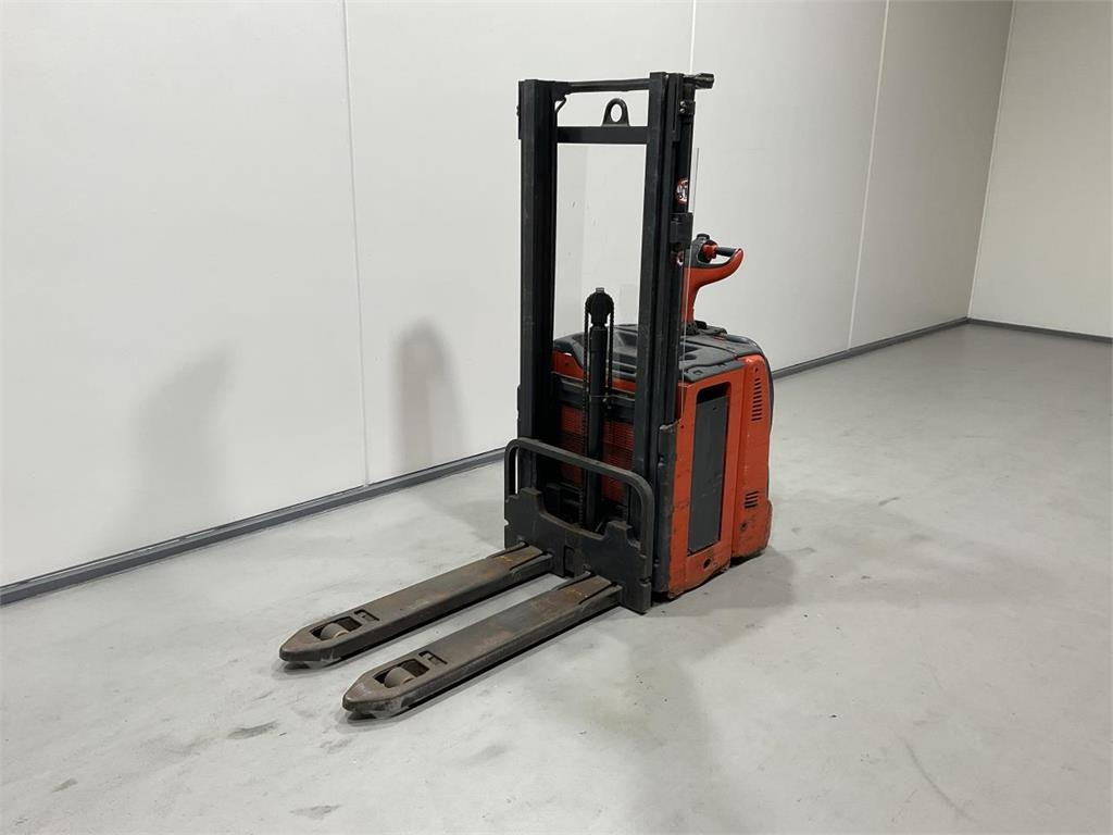 Linde L12L AP - Stacker: picture 4 Linde L12L AP - Stacker: picture 4