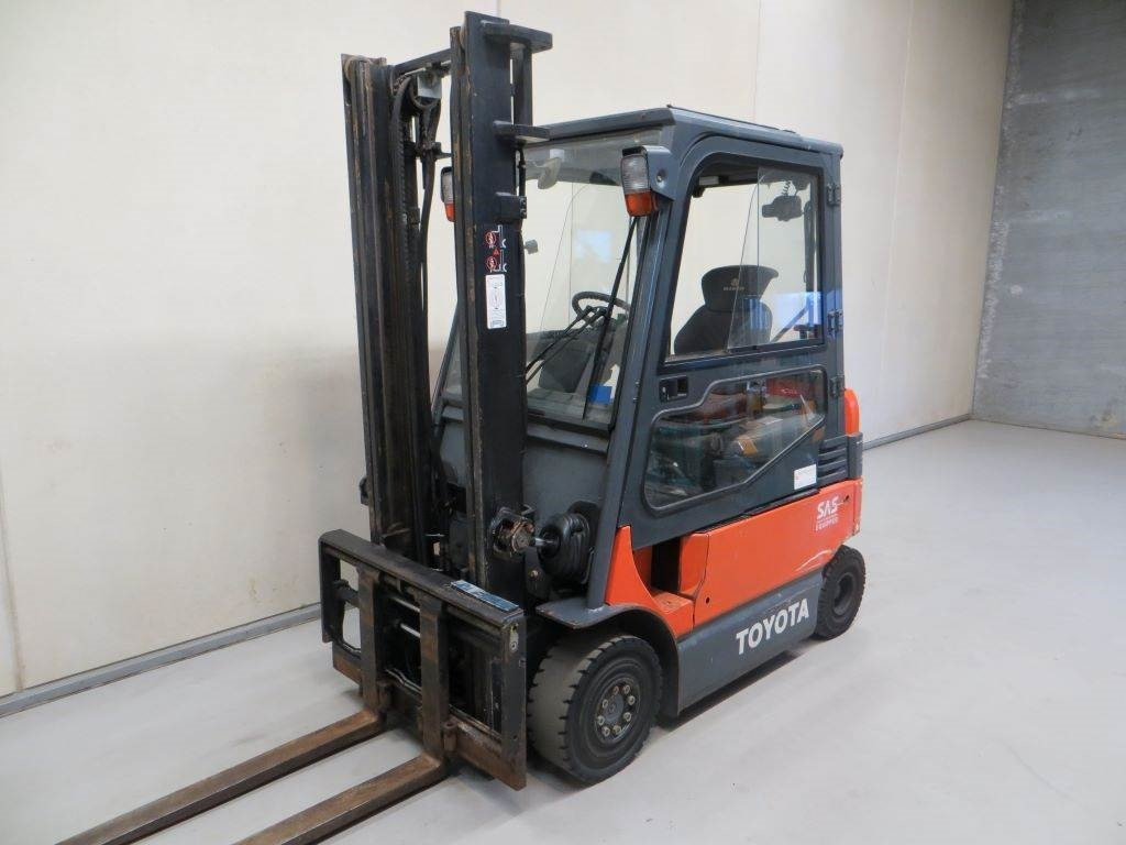 Toyota 7FBMF20 - Electric forklift: picture 3 Toyota 7FBMF20 - Electric forklift: picture 3