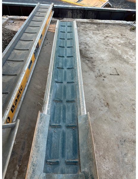 SoRoTo og Barons Transport bånd 4,5M og 3,3m - Construction machinery: picture 3 SoRoTo og Barons Transport bånd 4,5M og 3,3m - Construction machinery: picture 3