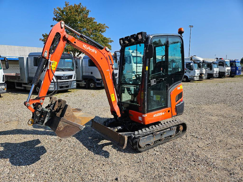 Kubota KX 19-4 New tiltman 2024 // 3 buckets - Mini excavator: picture 1 Kubota KX 19-4 New tiltman 2024 // 3 buckets - Mini excavator: picture 1