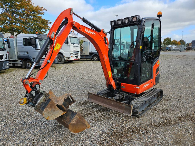 Kubota KX 19-4 //Tiltman // 3 buckets - Mini excavator: picture 1 Kubota KX 19-4 //Tiltman // 3 buckets - Mini excavator: picture 1