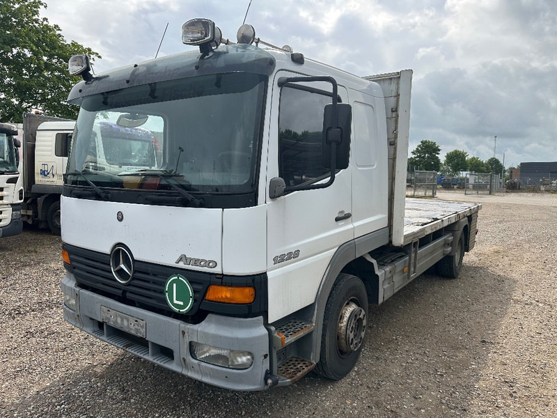 Mercedes-Benz Atego 1228 4x2 - Dropside/ Flatbed truck: picture 1 Mercedes-Benz Atego 1228 4x2 - Dropside/ Flatbed truck: picture 1