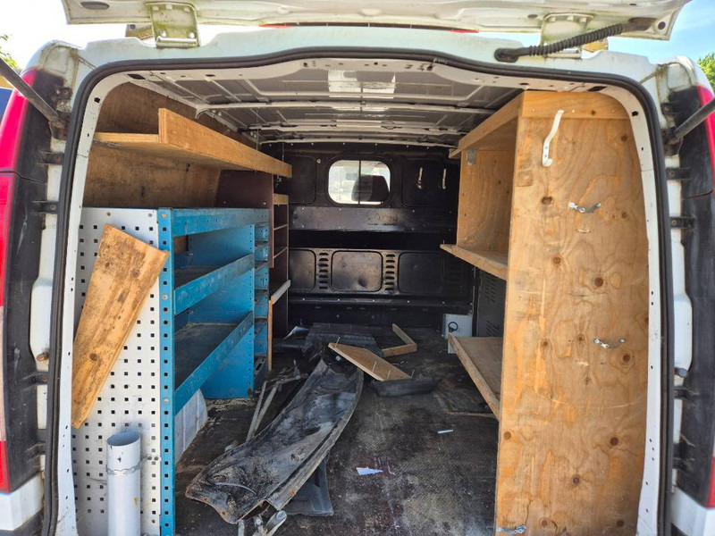 Panel van Mercedes-Benz Vito 109 2,2 CDi Kassevogn L 5d: picture 7
