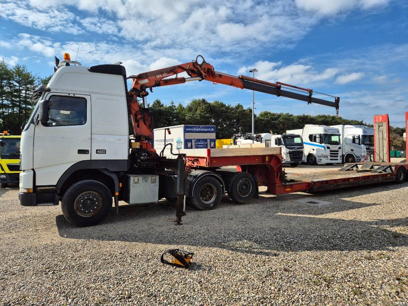 Volvo FH 12 460 6x2 // Terex 190.2E crane + remote // - Tractor unit: picture 3 Volvo FH 12 460 6x2 // Terex 190.2E crane + remote // - Tractor unit: picture 3