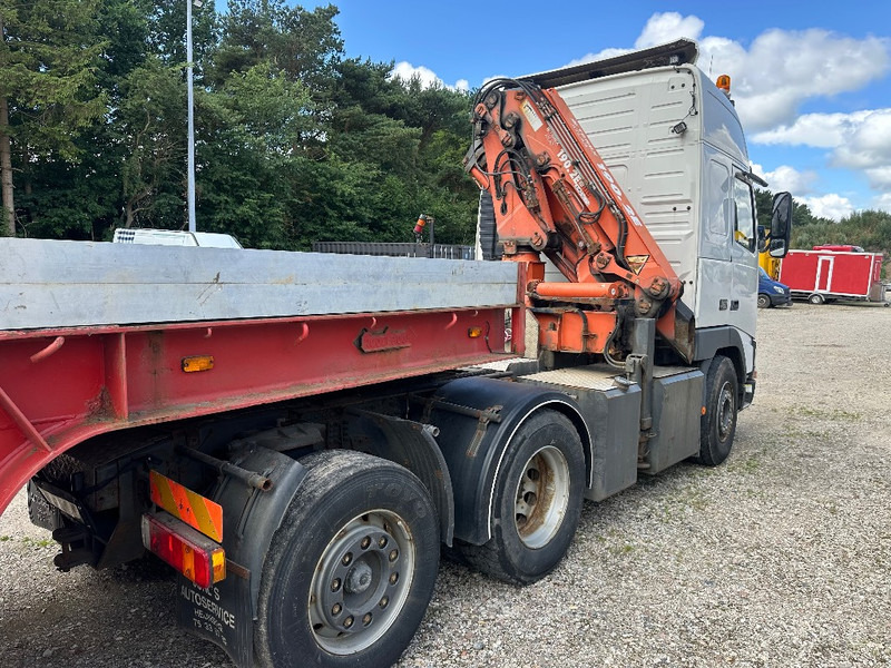 Volvo FH 12 460 6x2 with Terex 190.2E crane + remote - Tractor unit: picture 4 Volvo FH 12 460 6x2 with Terex 190.2E crane + remote - Tractor unit: picture 4