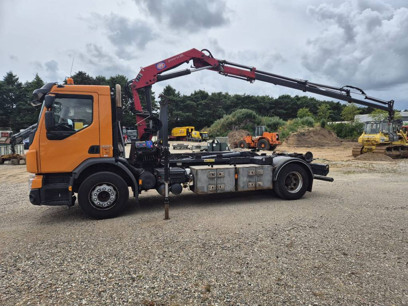 Volvo FE 320 /4x2// HMF 875 K3 // Kroghejs - Crane truck: picture 3 Volvo FE 320 /4x2// HMF 875 K3 // Kroghejs - Crane truck: picture 3
