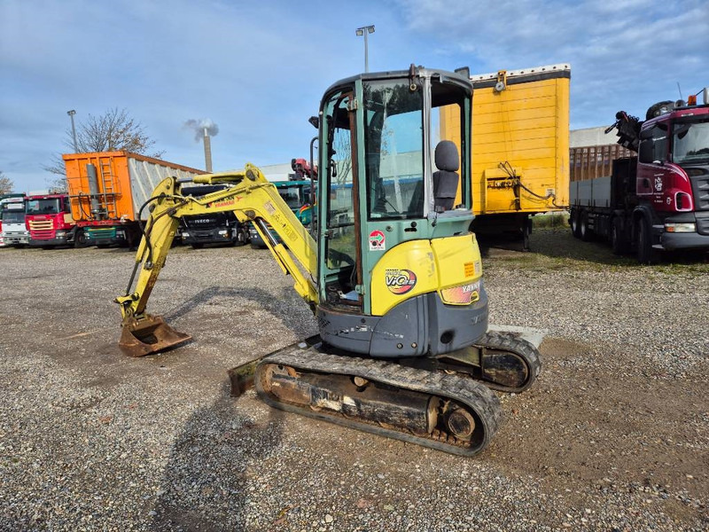 Yanmar Vio 25 - Mini excavator: picture 2 Yanmar Vio 25 - Mini excavator: picture 2