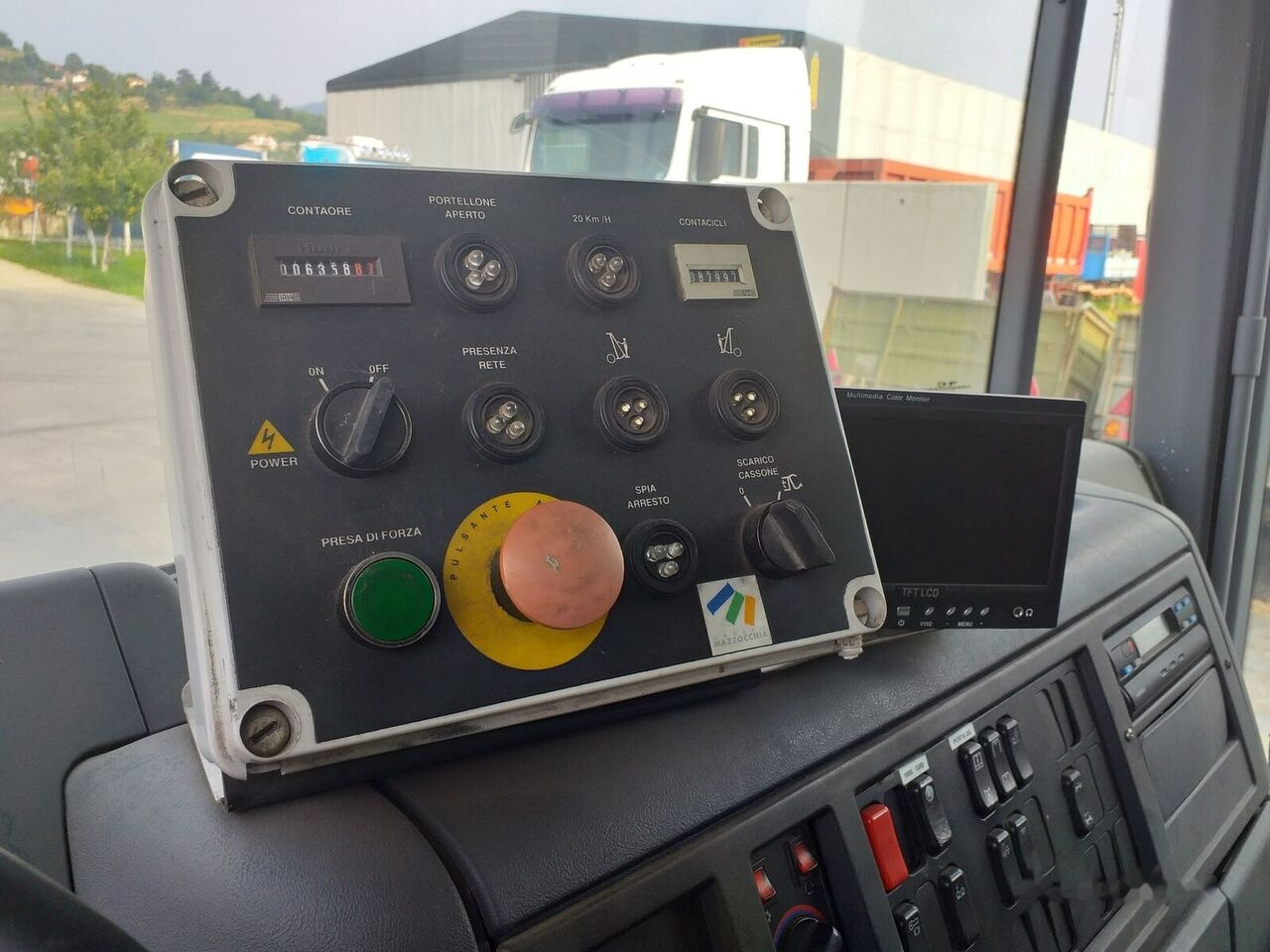 Garbage truck Mercedes-Benz Econic 2628: picture 10 Garbage truck Mercedes-Benz Econic 2628: picture 10