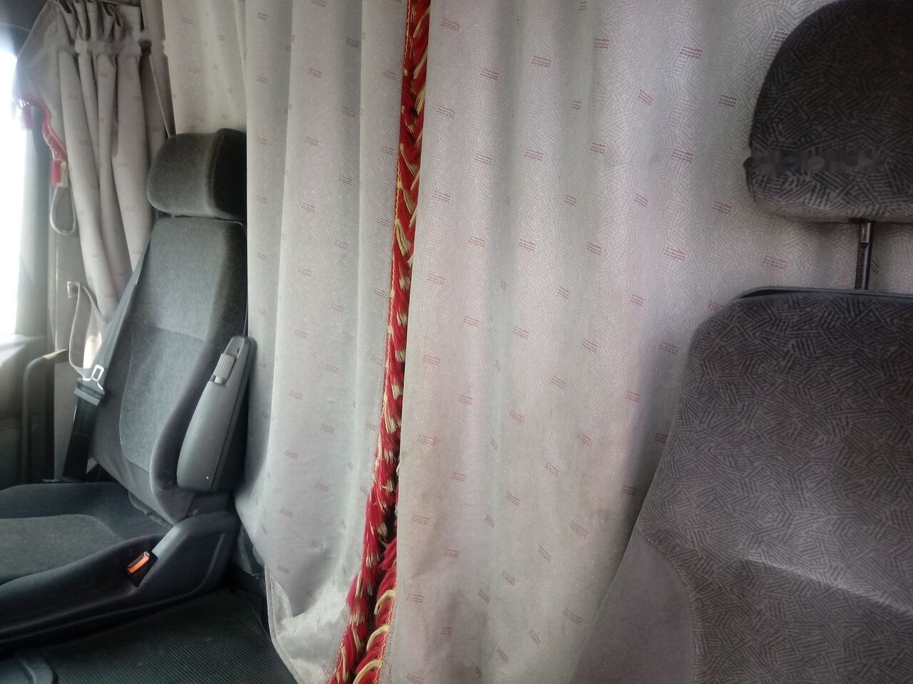 Dropside/ Flatbed truck Scania 124 LB 420: picture 7