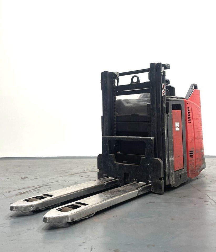 Linde D12HPSP-133 - Stacker: picture 2 Linde D12HPSP-133 - Stacker: picture 2