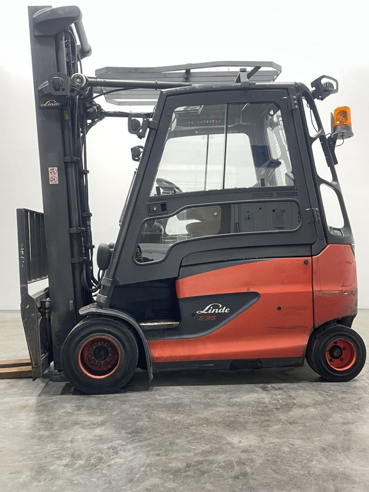 Linde E35HL-01-387 - Electric forklift: picture 4 Linde E35HL-01-387 - Electric forklift: picture 4