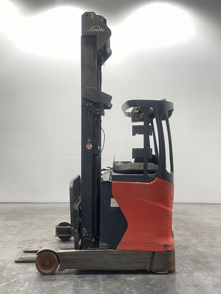 Linde R14-01-1120 - Reach truck: picture 4 Linde R14-01-1120 - Reach truck: picture 4