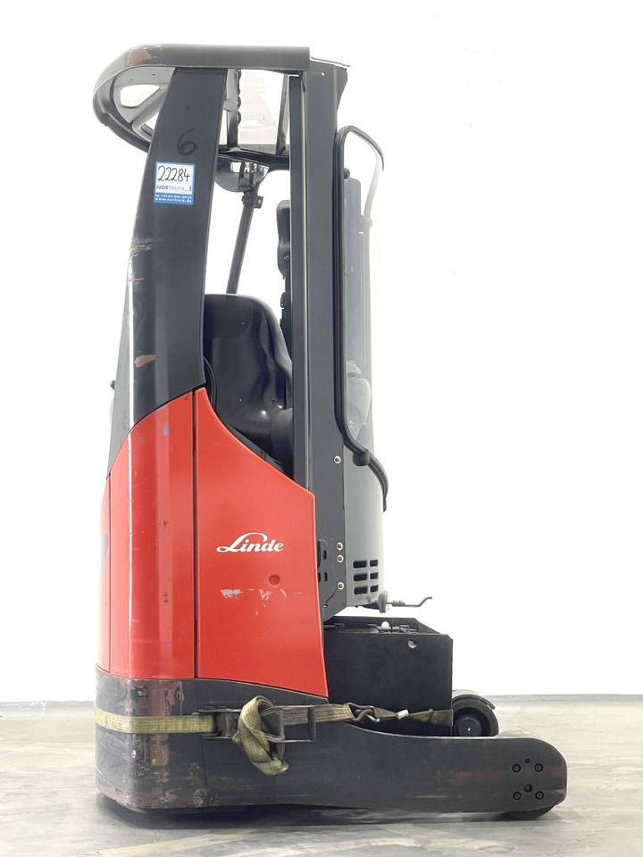 Linde R14X-03 - Reach truck: picture 4 Linde R14X-03 - Reach truck: picture 4
