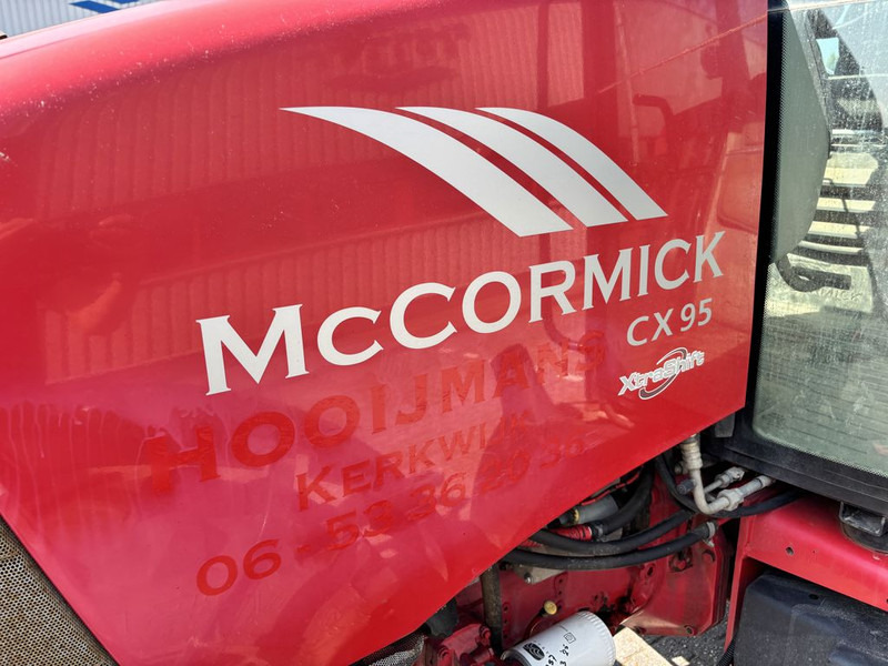 Farm tractor Mc Cormick CX95: picture 17