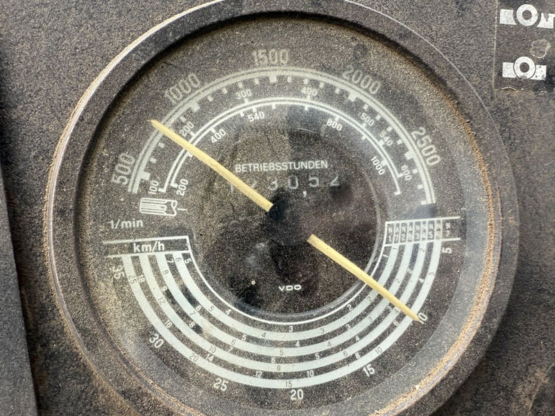 Farm tractor Mercedes-Benz MB-Trac 1300: picture 18