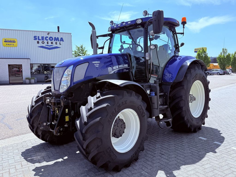 New Holland T7.270 AC - Farm tractor: picture 1 New Holland T7.270 AC - Farm tractor: picture 1