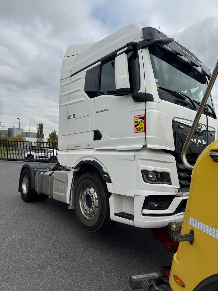 MAN TGX 18.520 - Tractor unit: picture 2 MAN TGX 18.520 - Tractor unit: picture 2