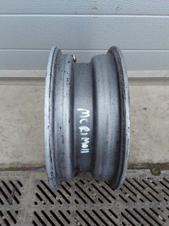 4 1/2 JX12H2 Silver Trailer rim - Rim for Trailer: picture 2 4 1/2 JX12H2 Silver Trailer rim - Rim for Trailer: picture 2