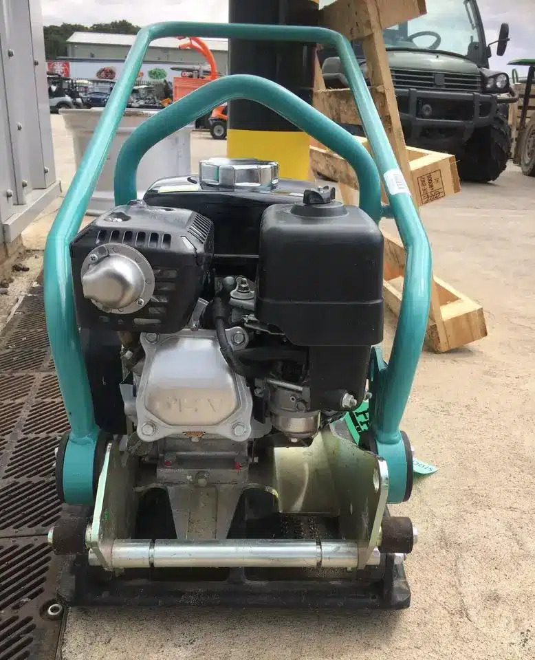 AMMANN APF12/40 - Vibratory plate: picture 3 AMMANN APF12/40 - Vibratory plate: picture 3