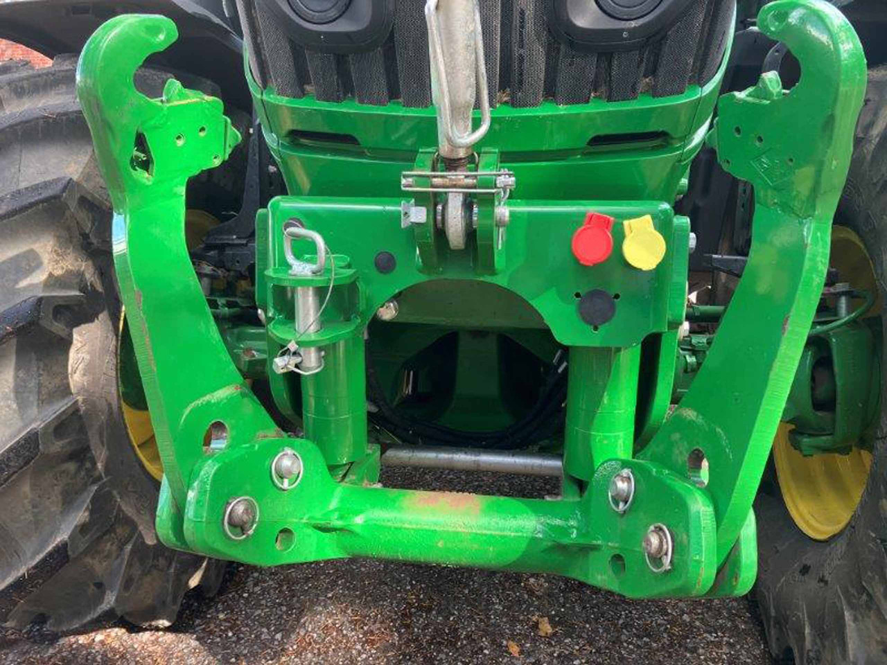 John Deere 6R 150 - Farm tractor: picture 2 John Deere 6R 150 - Farm tractor: picture 2