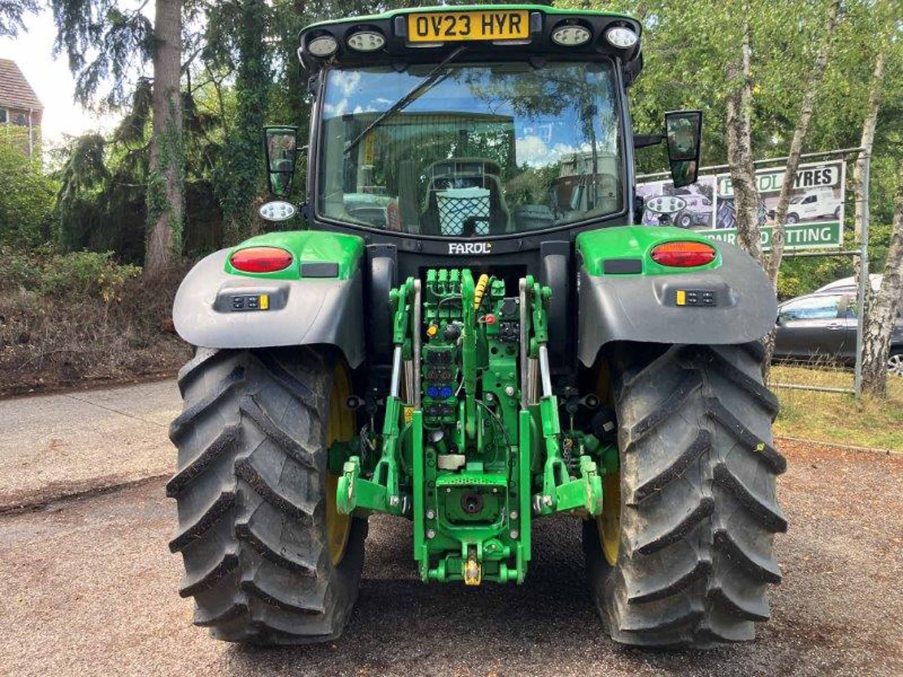 John Deere 6R 150 - Farm tractor: picture 5 John Deere 6R 150 - Farm tractor: picture 5