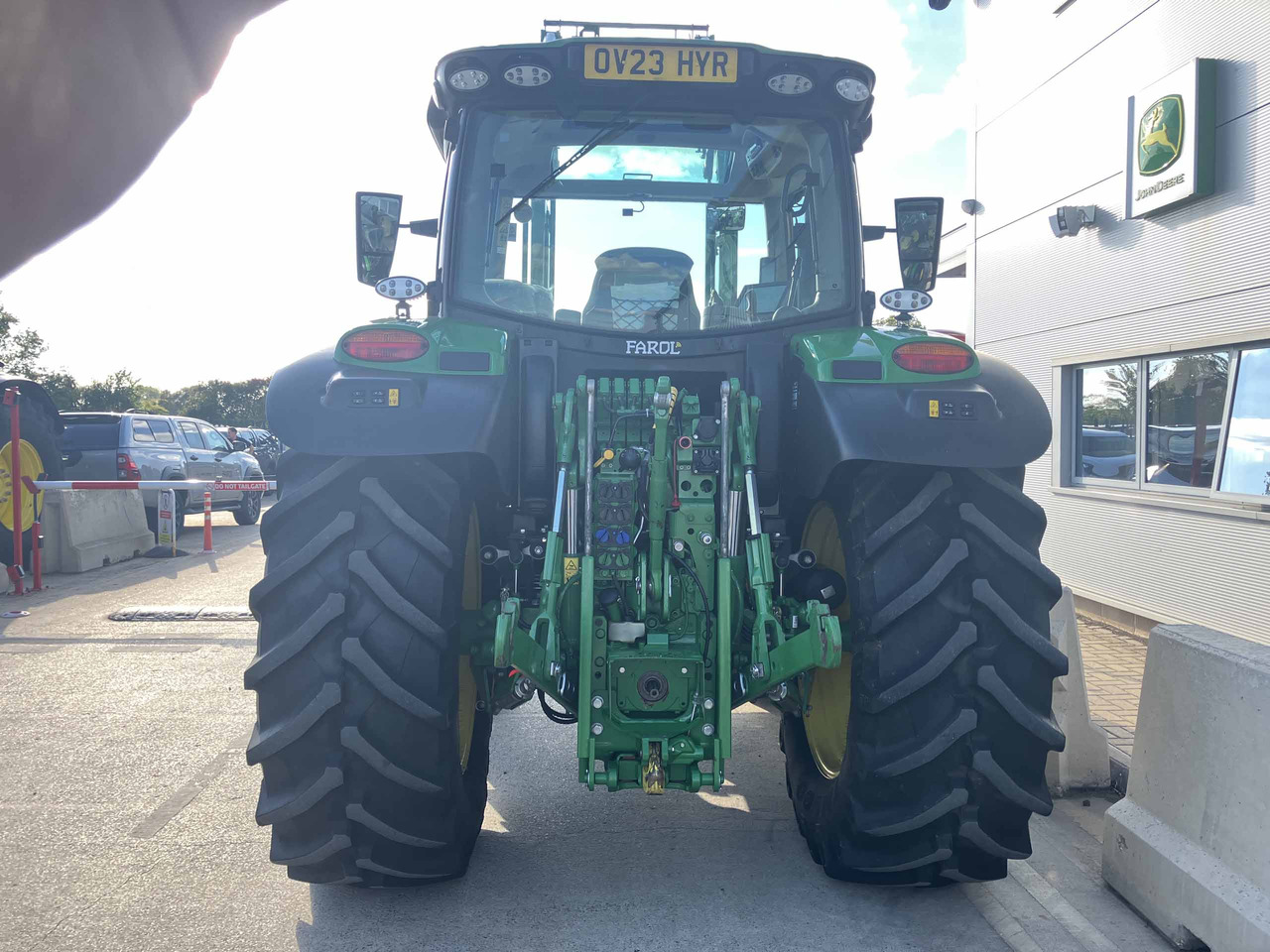 John Deere 6R 150 & 623R Loader - Farm tractor: picture 4 John Deere 6R 150 & 623R Loader - Farm tractor: picture 4