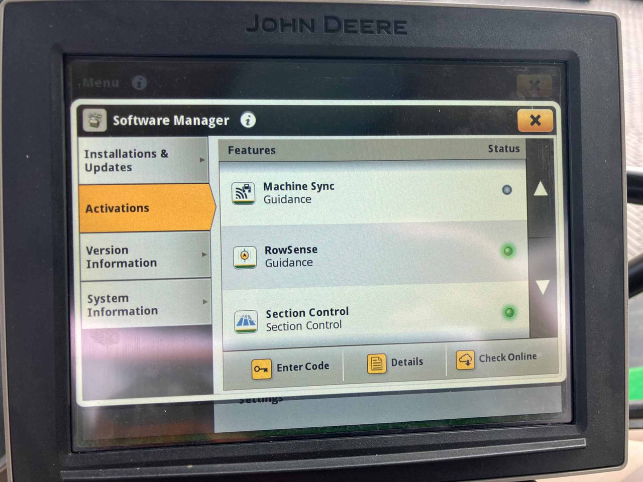 John Deere 6R 195 - Farm tractor: picture 4 John Deere 6R 195 - Farm tractor: picture 4