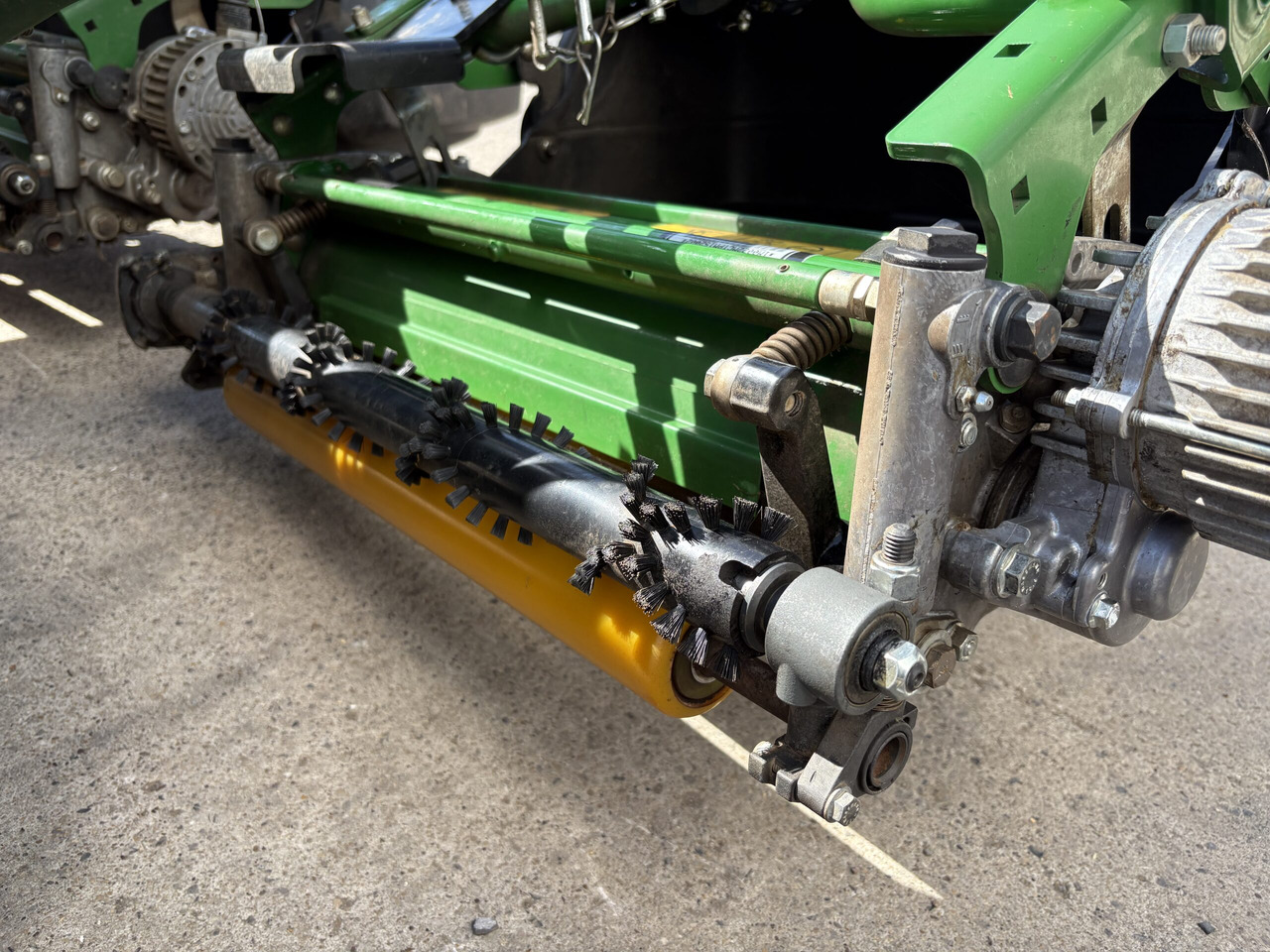 John Deere 7500A E-Cut - Garden mower: picture 5 John Deere 7500A E-Cut - Garden mower: picture 5