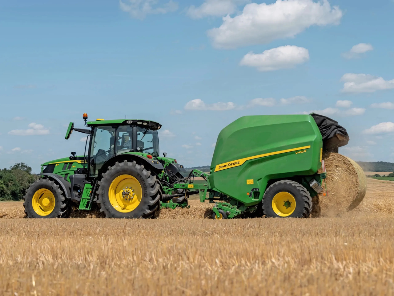 John Deere V452R - Hay and forage equipment: picture 1 John Deere V452R - Hay and forage equipment: picture 1