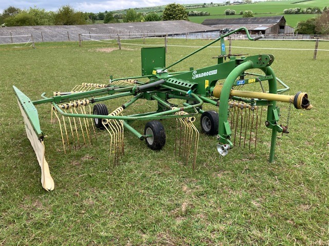 Krone Swadro 421/11 - Tedder/ Rake: picture 3 Krone Swadro 421/11 - Tedder/ Rake: picture 3