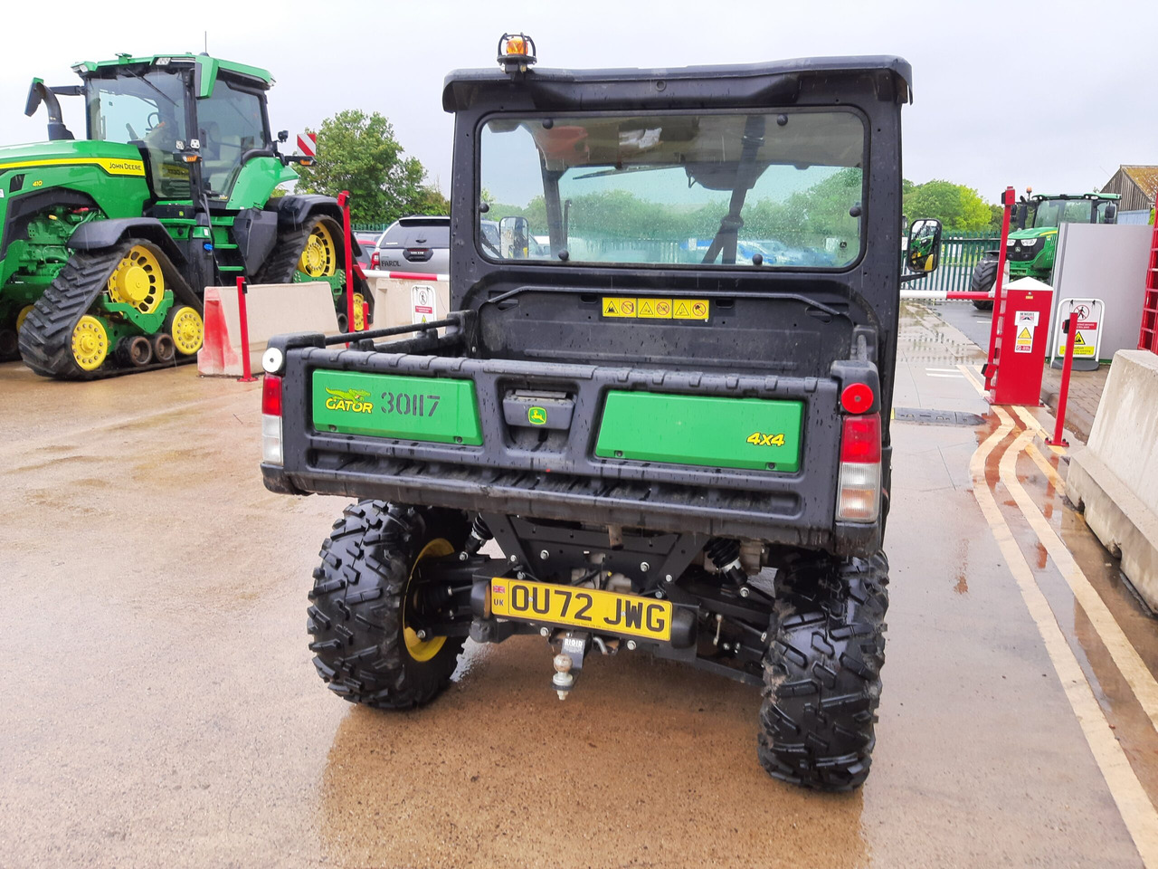 John Deere XUV865M Gator - Other machinery: picture 4 John Deere XUV865M Gator - Other machinery: picture 4