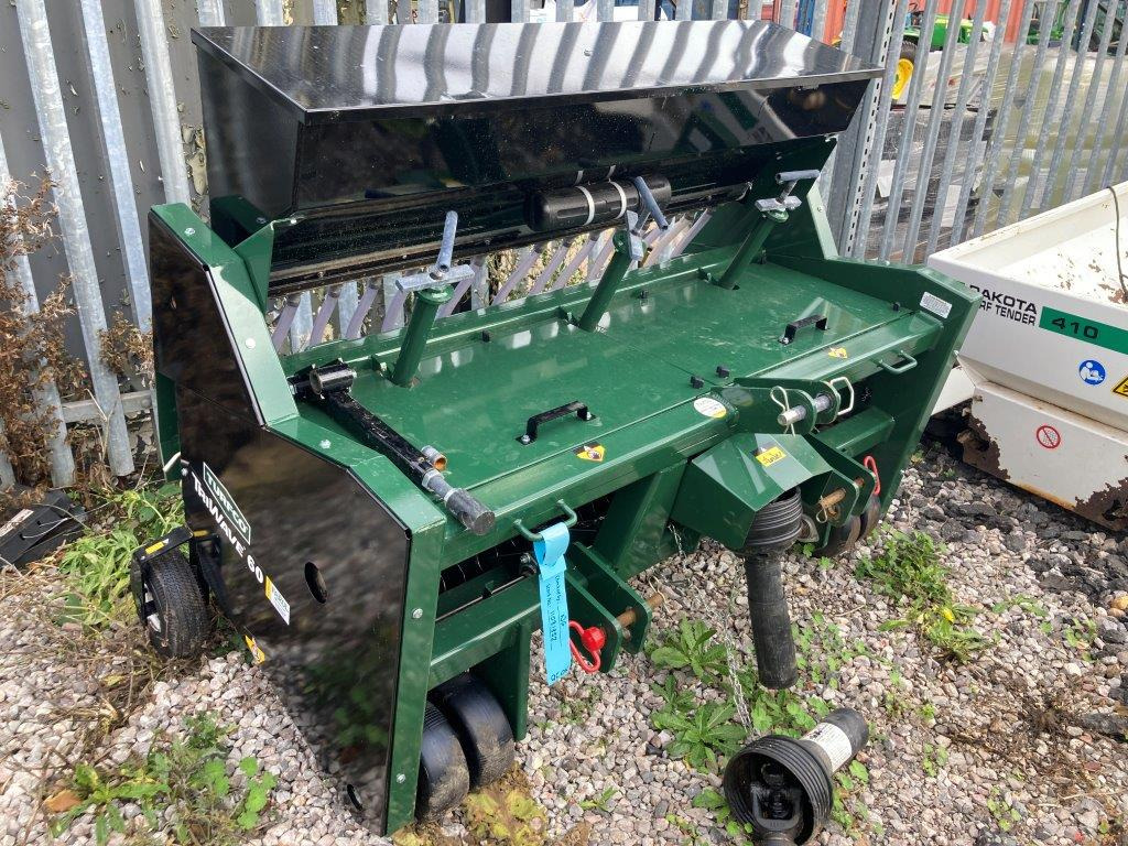 Turfco TriWave™ 60 Overseeder - Sowing equipment: picture 2 Turfco TriWave™ 60 Overseeder - Sowing equipment: picture 2