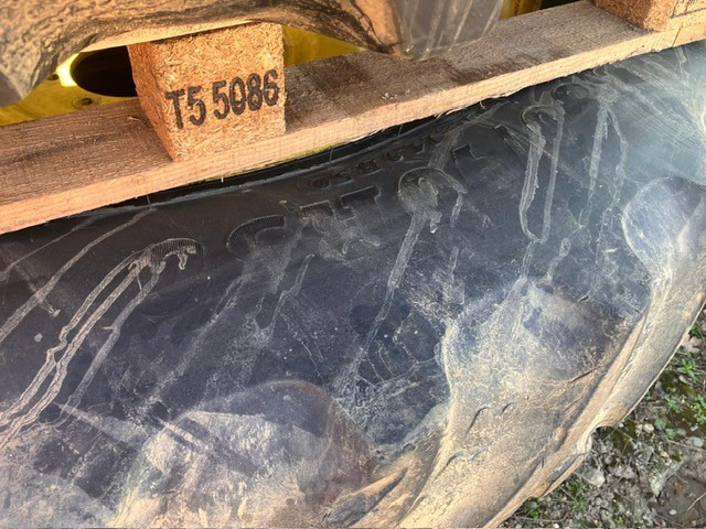 Tyres and rims – BKT 380/90R50 and 380/85R34 - Wheel and tire package for Agricultural machinery: picture 3 Tyres and rims – BKT 380/90R50 and 380/85R34 - Wheel and tire package for Agricultural machinery: picture 3