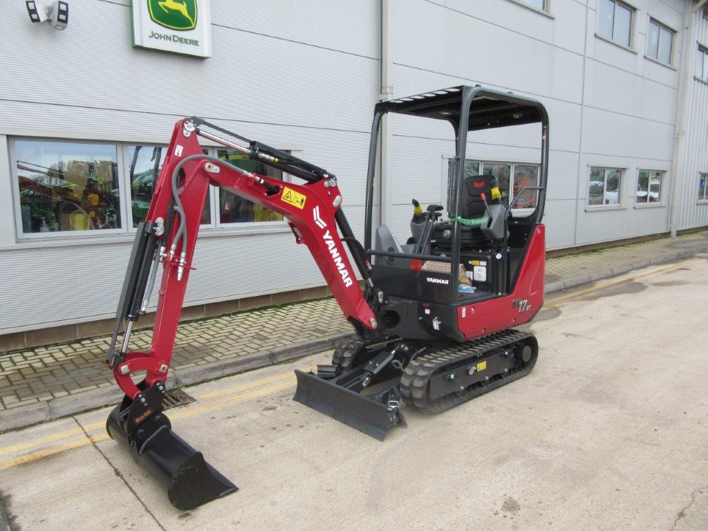 YANMAR SV17VT - Excavator: picture 1 YANMAR SV17VT - Excavator: picture 1