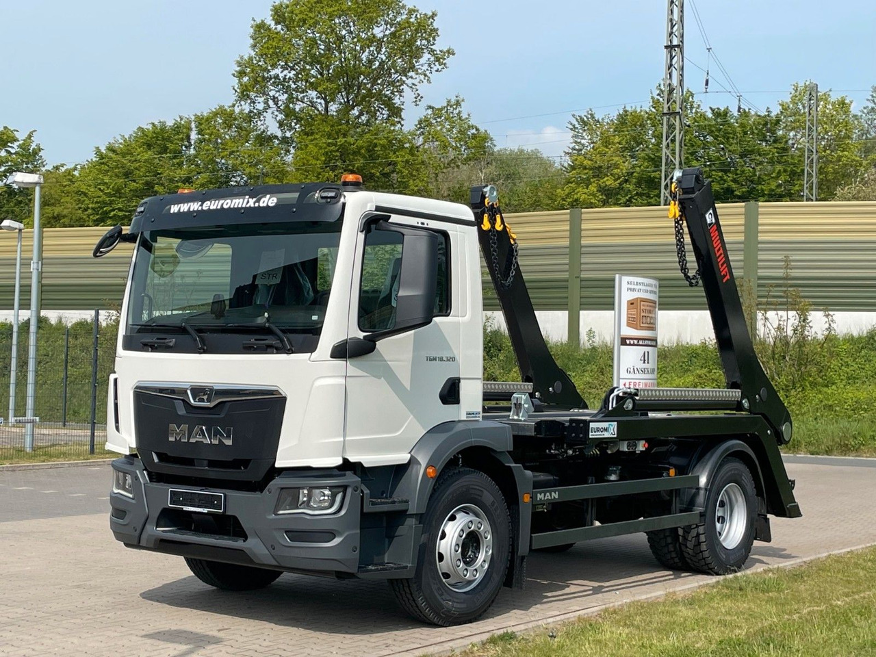 MAN TGM 18.320 4x2 Euro 6e Hiab Multilift Futura 12 - Tipper, Crane truck: picture 1 MAN TGM 18.320 4x2 Euro 6e Hiab Multilift Futura 12 - Tipper, Crane truck: picture 1