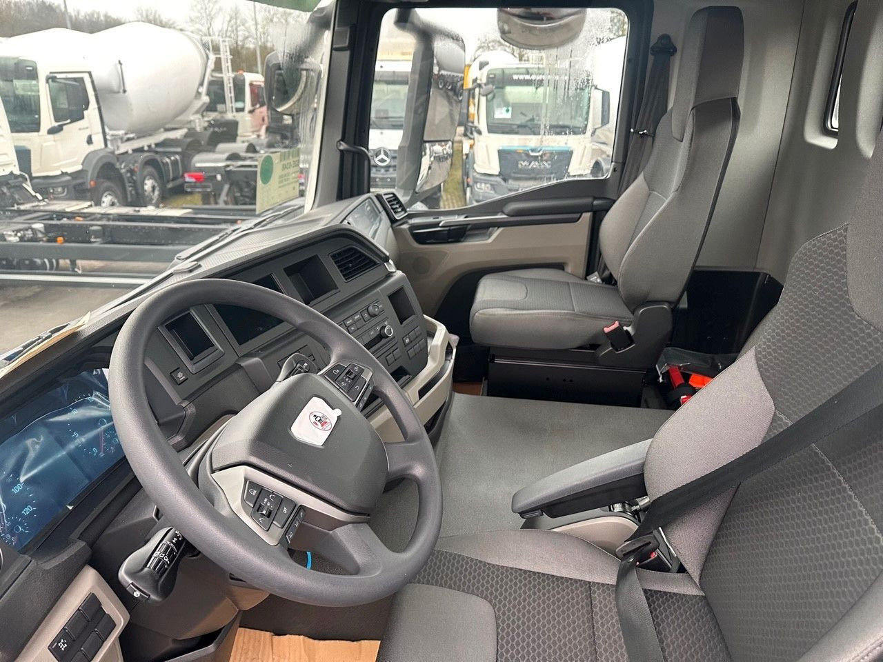 MAN TGS 18.400 4x4 Euro 6e Hyva Absetzkipper - Tipper, Crane truck: picture 4 MAN TGS 18.400 4x4 Euro 6e Hyva Absetzkipper - Tipper, Crane truck: picture 4