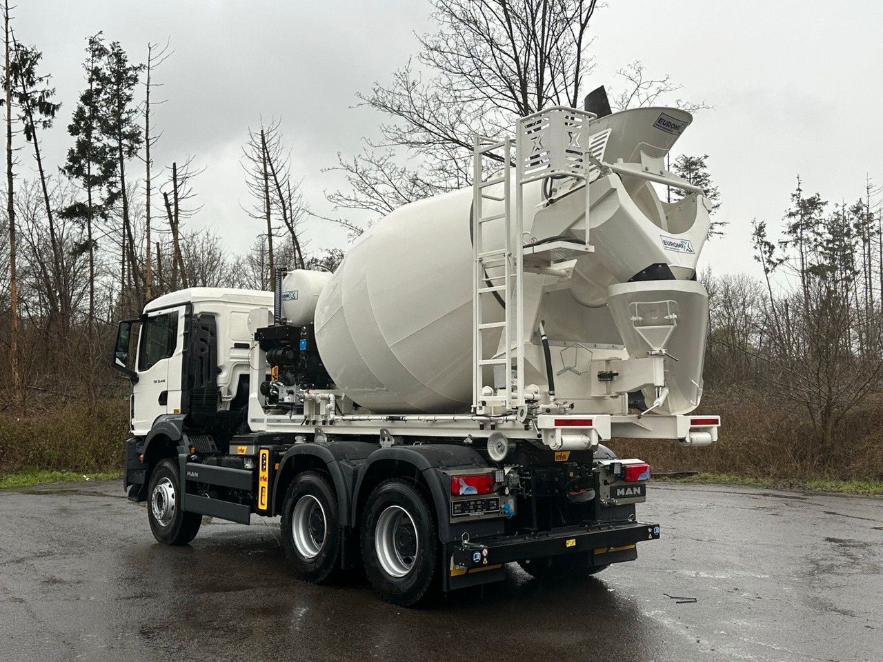 MAN TGS 33.440 6x4 Euro6e Abroller + Fahrmischer - Hook lift truck, Crane truck: picture 5 MAN TGS 33.440 6x4 Euro6e Abroller + Fahrmischer - Hook lift truck, Crane truck: picture 5
